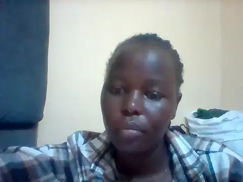 Ebonnyprincess002 online show from May 19, 2026, 9:59 am