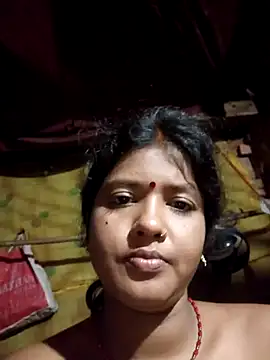 Snapshot of your-candy-cam chatting on July 14, 2026, 2:05 am your-candy-cam online show from July 14, 2026, 2:05 am