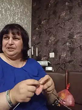 Snapshot of LisichkaOksana chatting on June 2, 2026, 7:16 pm LisichkaOksana online show from June 2, 2026, 7:16 pm
