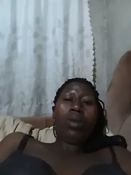 Snapshot of azina2 chatting on June 5, 2026, 5:36 am azina2 online show from June 5, 2026, 5:36 am
