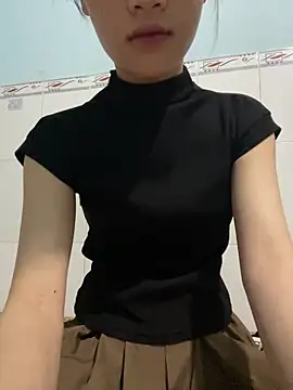 Bea-777 online show from May 18, 2026, 6:58 pm