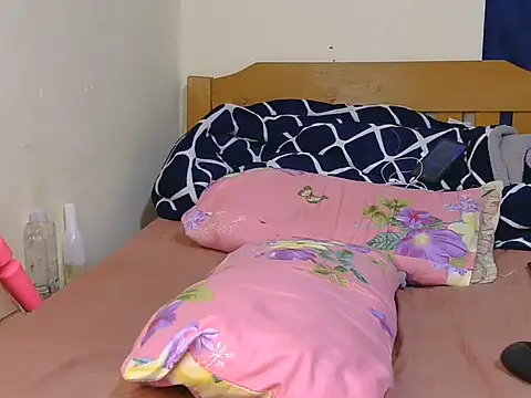 Snapshot of beryl_lady chatting on June 25, 2026, 5:39 pm beryl lady online show from June 25, 2026, 5:39 pm