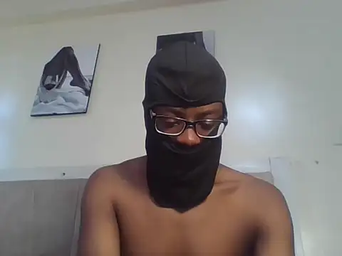 Snapshot of freakyboy255 chatting on July 14, 2026, 10:21 am freakyboy255 online show from July 14, 2026, 10:21 am