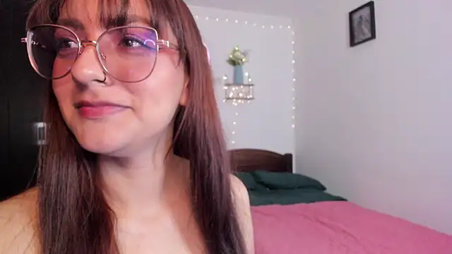 Lucy Doll85 online show from June 10, 2026, 11:03 pm