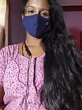 madhushree143 online show from May 31, 2026, 8:32 am