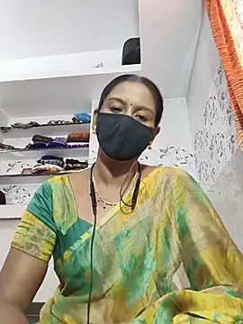 Snapshot of madhushree143 chatting on July 17, 2026, 5:03 am madhushree143 online show from July 17, 2026, 5:03 am