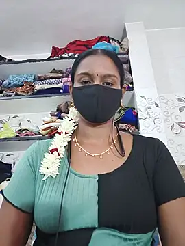 Snapshot of madhushree143 chatting on July 19, 2026, 5:55 am madhushree143 online show from July 19, 2026, 5:55 am