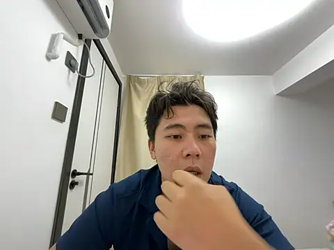 Snapshot of ZhouZhou_6 chatting on May 25, 2026, 8:53 am ZhouZhou 6 online show from May 25, 2026, 8:53 am