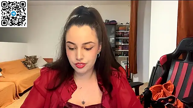 Snapshot of SweetFenomen67 chatting on June 8, 2026, 7:03 pm SweetFenomen67 online show from June 8, 2026, 7:03 pm