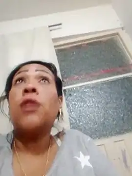 Snapshot of OliviaWilliamm chatting on June 18, 2026, 11:31 pm OliviaWilliamm online show from June 18, 2026, 11:31 pm