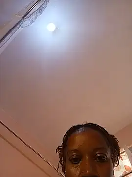 Snapshot of nyawi505050 chatting on May 19, 2026, 8:31 am nyawi505050 online show from May 19, 2026, 8:31 am