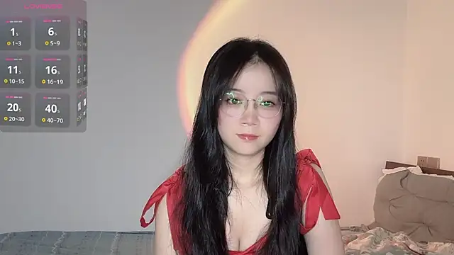 Snapshot of 77-Vicky chatting on June 12, 2026, 2:10 am 77-Vicky online show from June 12, 2026, 2:10 am
