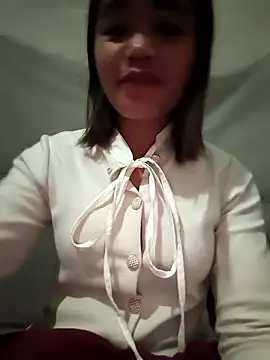Snapshot of Emma-sin chatting on June 11, 2026, 1:16 am Emma-sin online show from June 11, 2026, 1:16 am