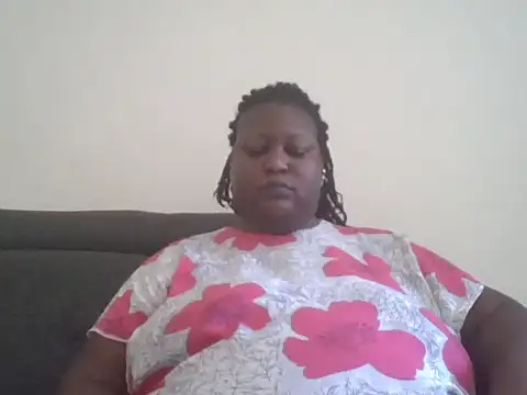 Snapshot of fat_ebonyqueen chatting on June 9, 2026, 8:15 am fat ebonyqueen online show from June 9, 2026, 8:15 am
