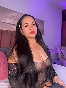 NoahJade online show from June 17, 2026, 9:12 am