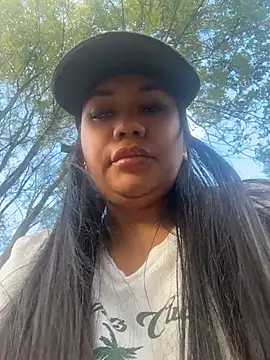NoahJade online show from June 26, 2026, 11:20 pm