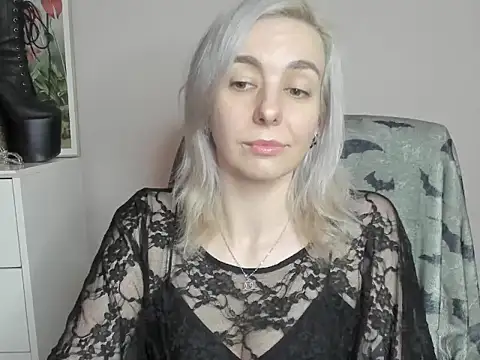 Snapshot of velvetanne chatting on June 29, 2026, 10:15 am velvetanne online show from June 29, 2026, 10:15 am