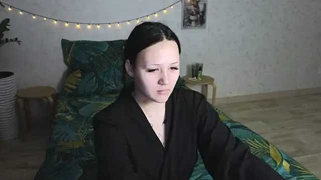 Snapshot of Tori_cute chatting on June 22, 2026, 2:35 am Tori cute online show from June 22, 2026, 2:35 am