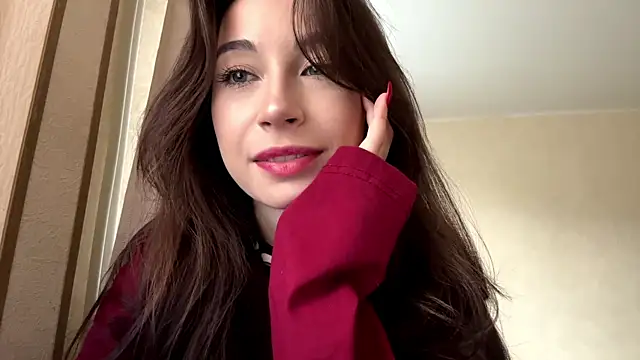 Snapshot of CharisCarano chatting on June 2, 2026, 12:07 pm CharisCarano online show from June 2, 2026, 12:07 pm