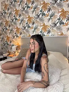 ChloeBellucci online show from June 15, 2026, 7:43 am
