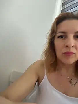 Hot-Milf4U online show from June 19, 2026, 6:40 am