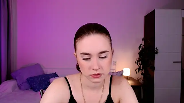 Lilit Dream online show from July 16, 2026, 2:28 am