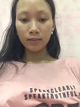 Snapshot of hellenmay11 chatting on July 3, 2026, 1:28 pm hellenmay11 online show from July 3, 2026, 1:28 pm