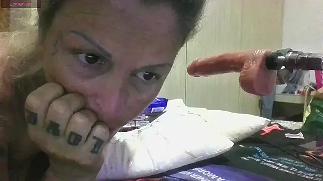 Snapshot of dulcemiel69 chatting on June 16, 2026, 8:00 pm dulcemiel69 online show from June 16, 2026, 8:00 pm