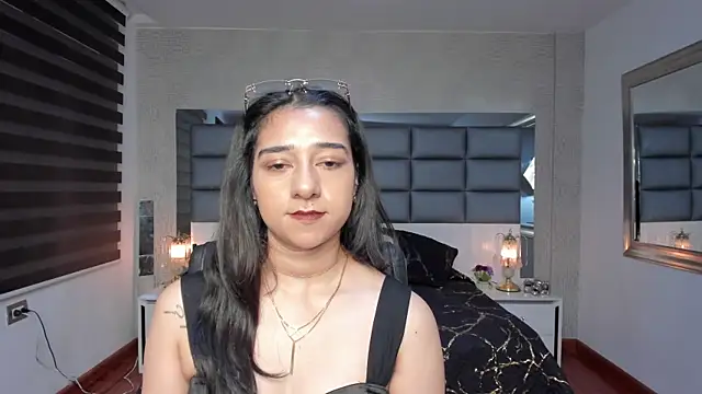 Snapshot of Evangelyn_clk chatting on May 20, 2026, 8:15 pm Evangelyn clk online show from May 20, 2026, 8:15 pm