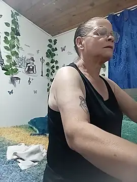 Snapshot of katrinna_ chatting on May 30, 2026, 11:57 pm katrinna online show from May 30, 2026, 11:57 pm