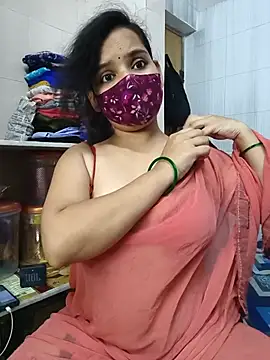 shalini gupta05 online show from July 16, 2026, 4:24 pm