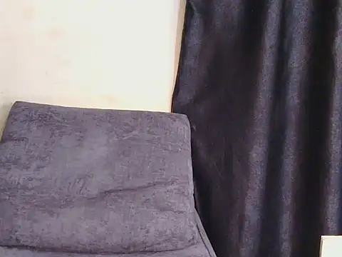 Snapshot of samiiraah chatting on June 7, 2026, 12:26 am samiiraah online show from June 7, 2026, 12:26 am