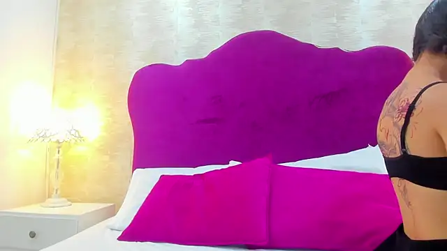 AlexaGill online show from June 13, 2026, 12:03 pm