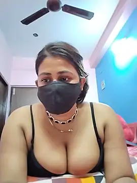 sreyashidas505 online show from June 20, 2026, 7:05 pm