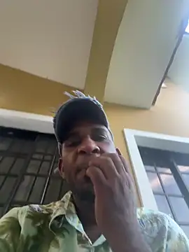 Snapshot of rafa037 chatting on June 16, 2026, 11:18 pm rafa037 online show from June 16, 2026, 11:18 pm
