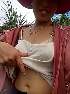 Snapshot of Heryy_xx chatting on June 18, 2026, 9:14 am Heryy xx online show from June 18, 2026, 9:14 am