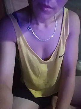 Snapshot of Heryy_xx chatting on June 22, 2026, 9:01 pm Heryy xx online show from June 22, 2026, 9:01 pm