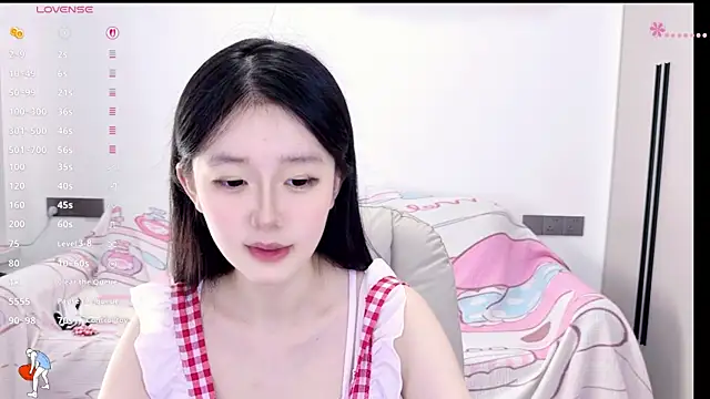 Snapshot of KylinKylin chatting on June 17, 2026, 3:02 pm KylinKylin online show from June 17, 2026, 3:02 pm