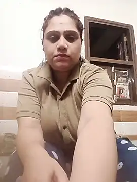 yourchahat27 online show from May 21, 2026, 5:31 pm