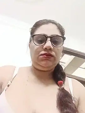 Snapshot of yourchahat27 chatting on July 7, 2026, 12:24 am yourchahat27 online show from July 7, 2026, 12:24 am