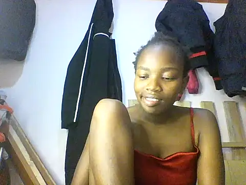 Snapshot of aliana082169 chatting on June 8, 2026, 11:54 am aliana082169 online show from June 8, 2026, 11:54 am