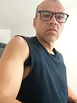 Gaceru01006 online show from June 4, 2026, 3:07 pm