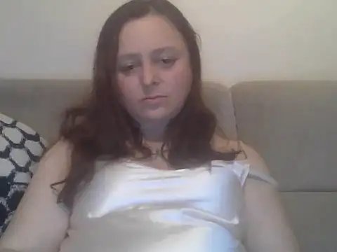 Snapshot of TaylorLovely chatting on June 6, 2026, 8:13 pm TaylorLovely online show from June 6, 2026, 8:13 pm