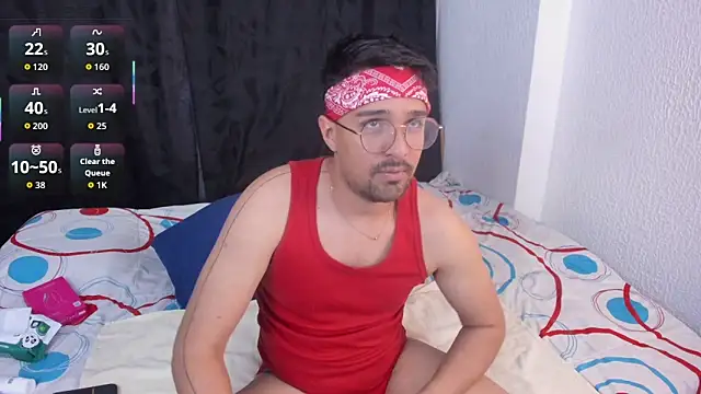 Snapshot of max_ed chatting on May 26, 2026, 4:52 am max ed online show from May 26, 2026, 4:52 am