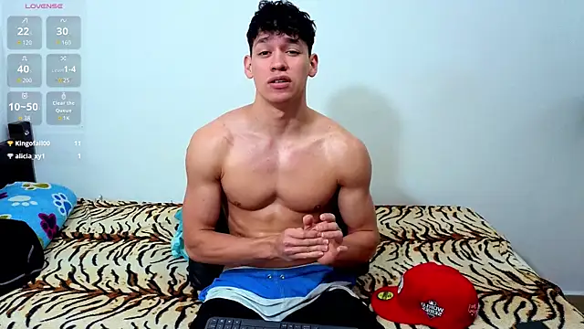 Luke Muscle online show from June 20, 2026, 2:20 pm