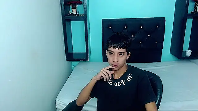 Snapshot of jl_brayan12 chatting on June 16, 2026, 7:27 pm jl brayan12 online show from June 16, 2026, 7:27 pm
