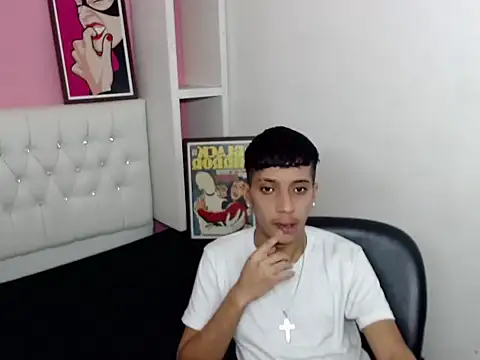 Snapshot of jl_brayan12 chatting on July 10, 2026, 4:06 am jl brayan12 online show from July 10, 2026, 4:06 am