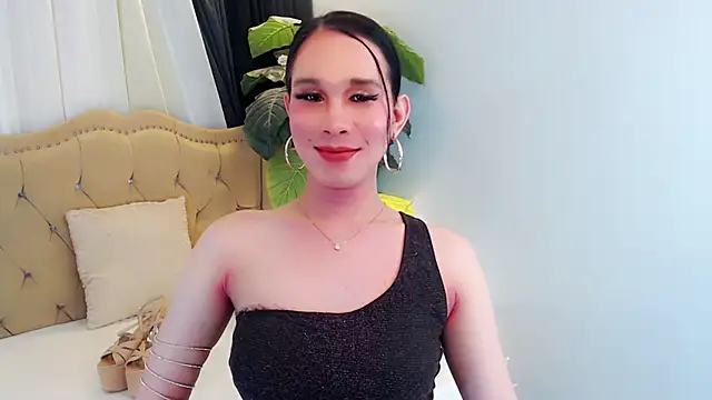Snapshot of LexiLoreOnTop chatting on June 30, 2026, 5:58 pm LexiLoreOnTop online show from June 30, 2026, 5:58 pm