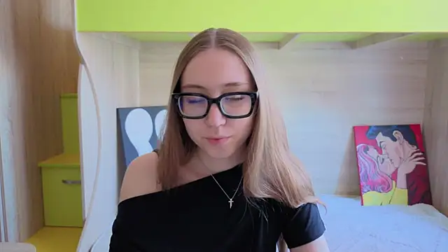 Snapshot of _kitti_meow_ chatting on June 5, 2026, 6:42 am kitti meow online show from June 5, 2026, 6:42 am