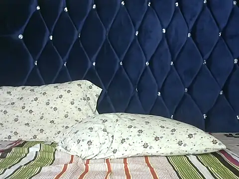 Sexy caramel04 online show from June 21, 2026, 4:59 am